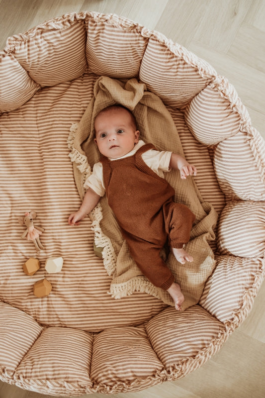 Organic babyspeelkleed & cocon - stripes brown