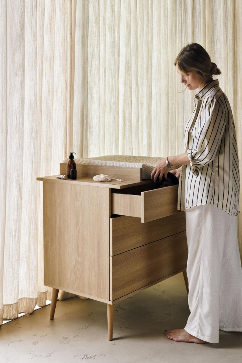 FLOW EXTENSIE COMMODE - HONEY ASH