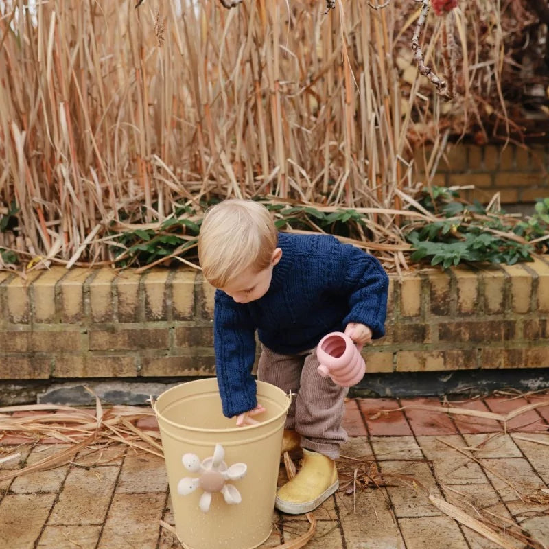 Watering Can - Peony