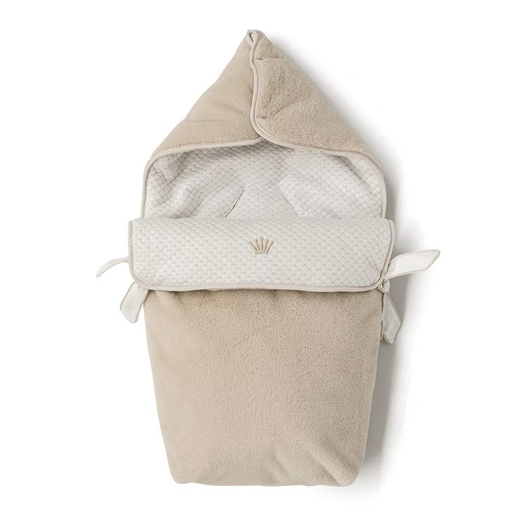 angels nest for car seat NOA fur SILENT SANDS