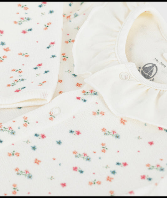 Fluwelen babypyjama met bloemenprint