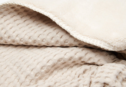 Ledikantdeken teddy/wafel Oslo - Sand/Pebble