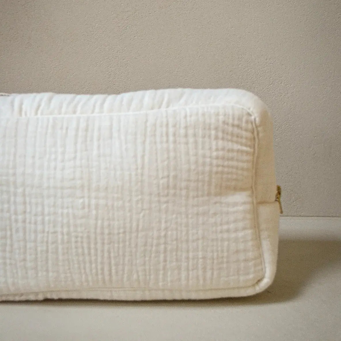 Charlie Cream - Toilet Bag