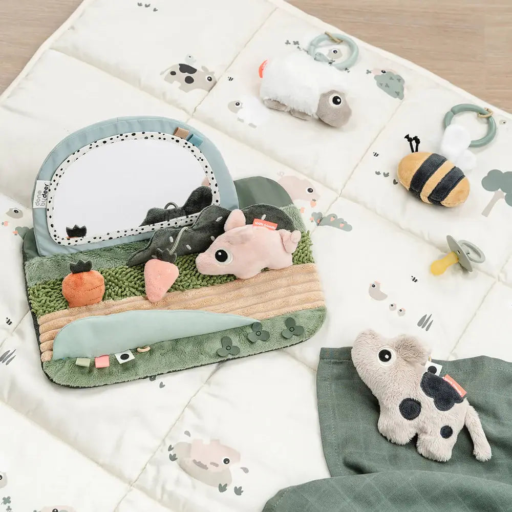Tummy time sensory mirror Tiny farm Colour mix