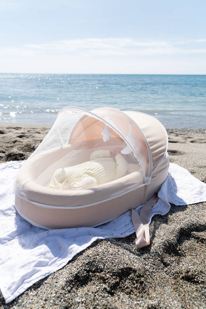 Muggennet voor Babynest