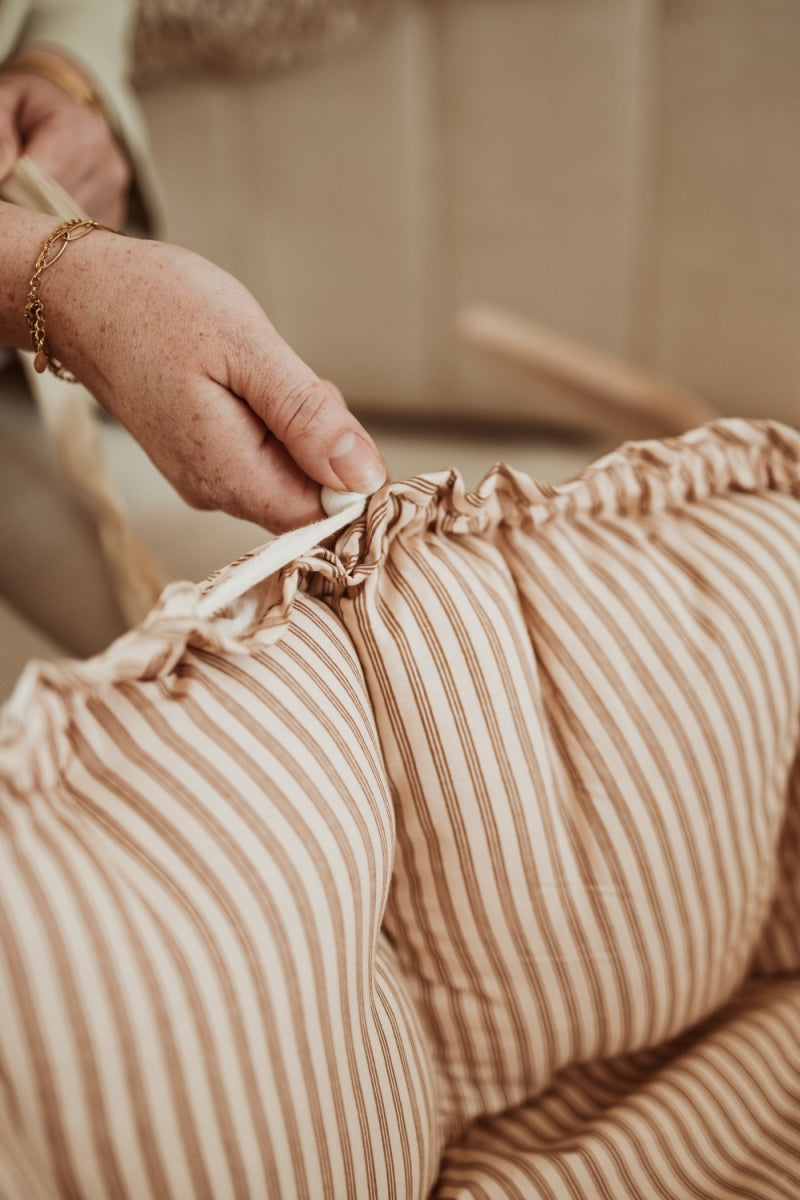 Organic babyspeelkleed & cocon - stripes brown