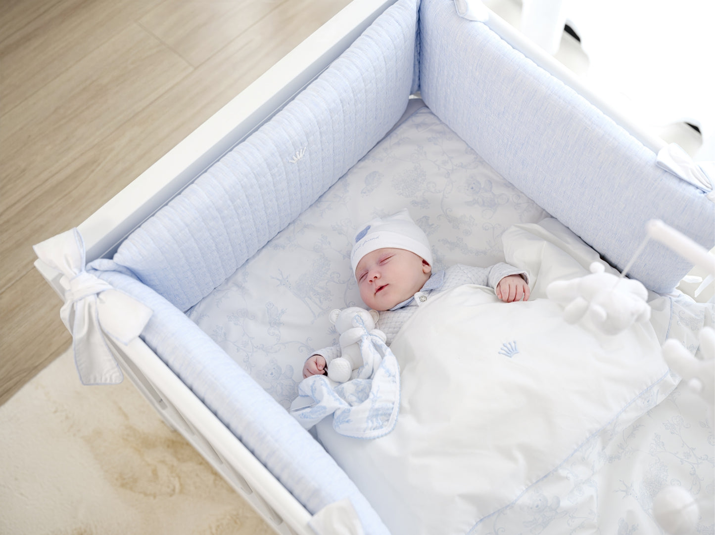 linen blue bumper for bed