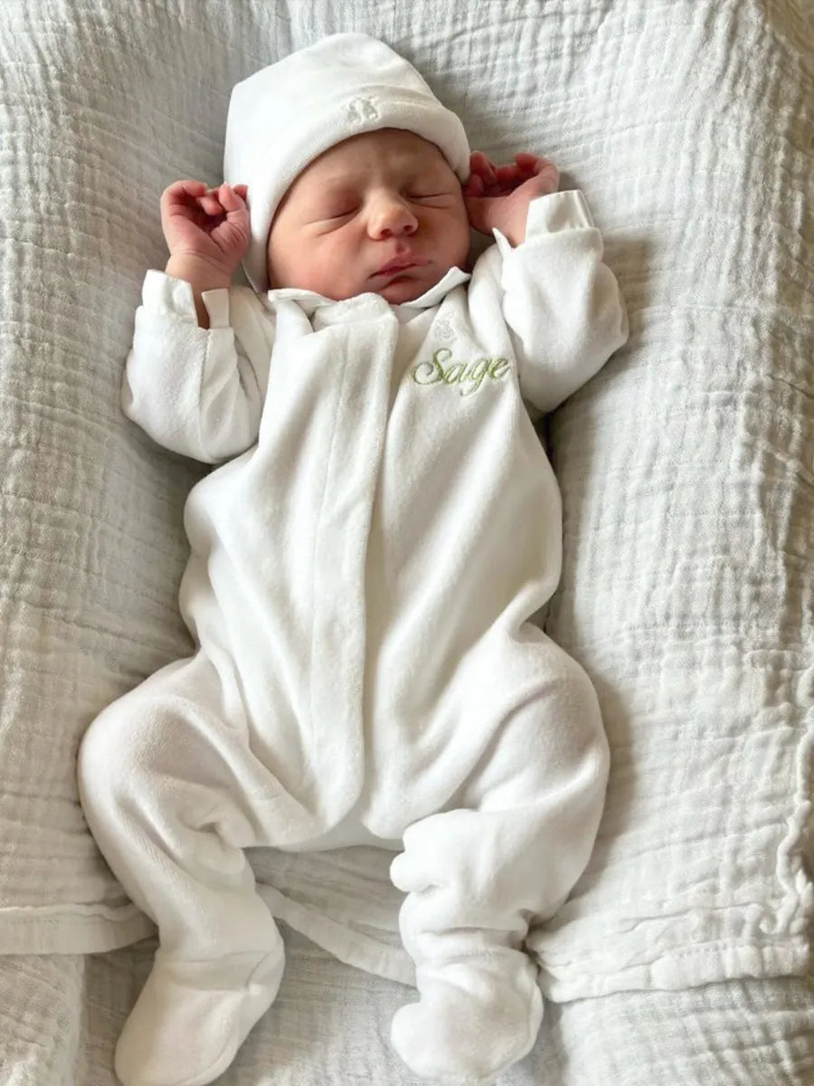 Velours baby mutsje - White