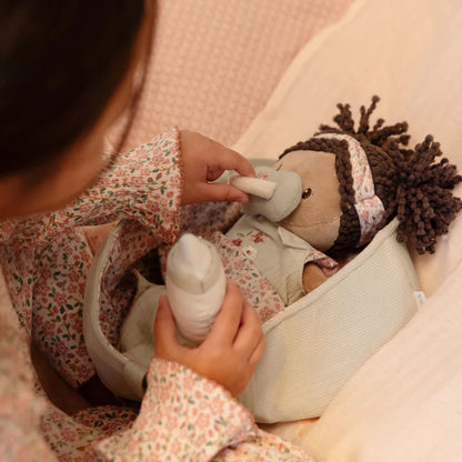 Babypop in mandje Evi